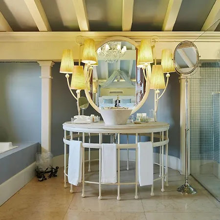 Iturregi Otel Getaria