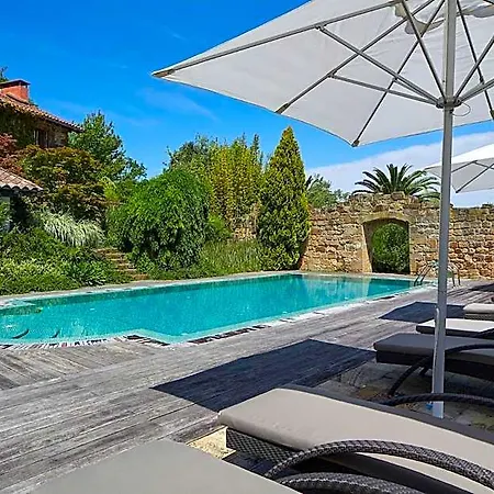 Otel Iturregi Getaria
