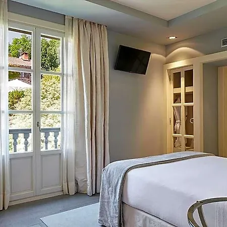 Otel Iturregi 4*