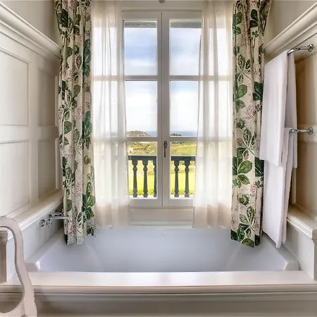 Otel Iturregi Getaria